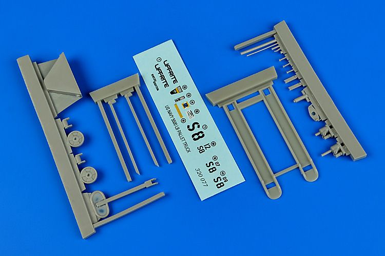 1:32 US NAVY pallet truck 5 500 Lb.